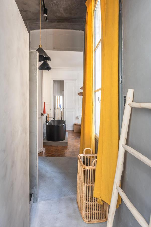 Apartamento Outstanding Parisian Flat In Heart Of Paris Center Exterior foto