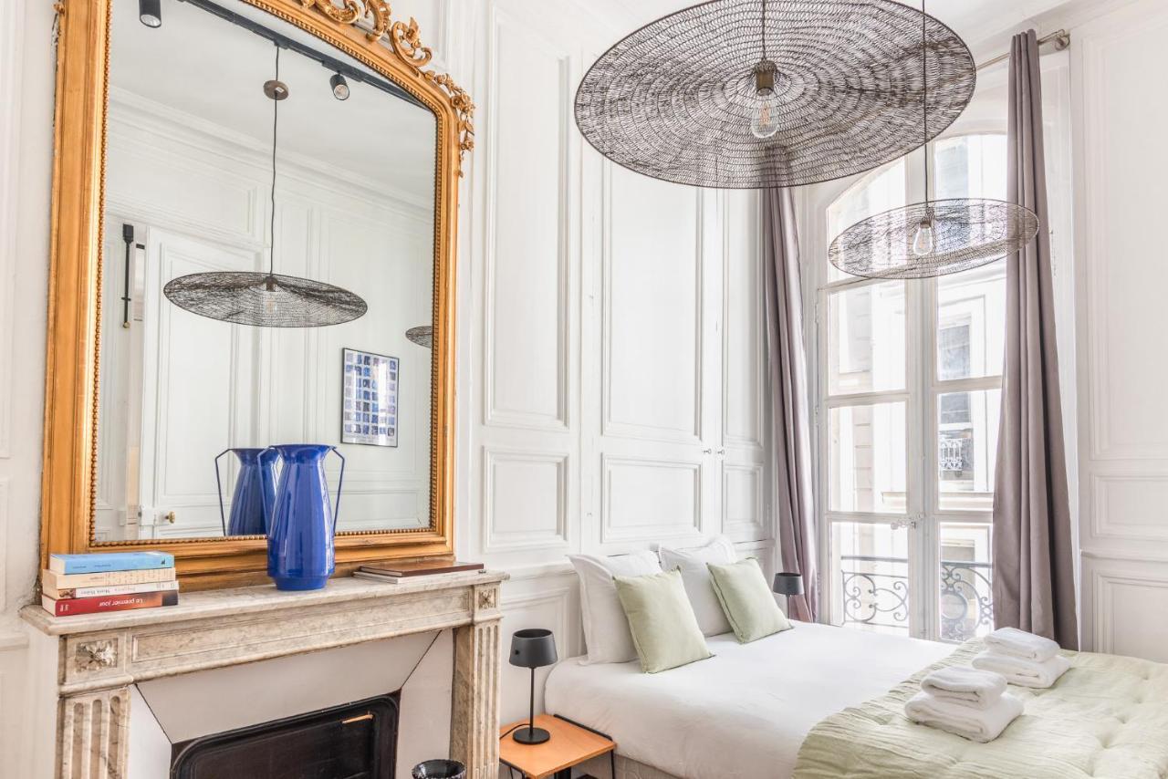 Apartamento Outstanding Parisian Flat In Heart Of Paris Center Exterior foto