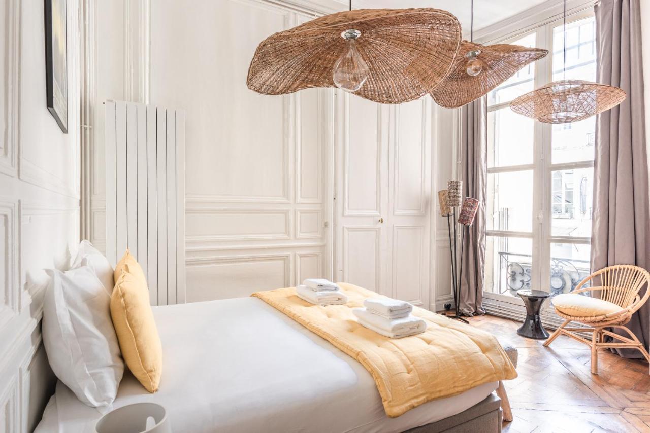 Apartamento Outstanding Parisian Flat In Heart Of Paris Center Exterior foto
