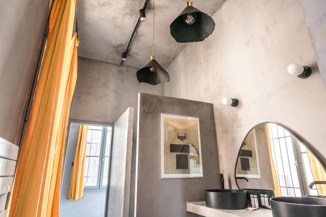 Apartamento Outstanding Parisian Flat In Heart Of Paris Center Exterior foto