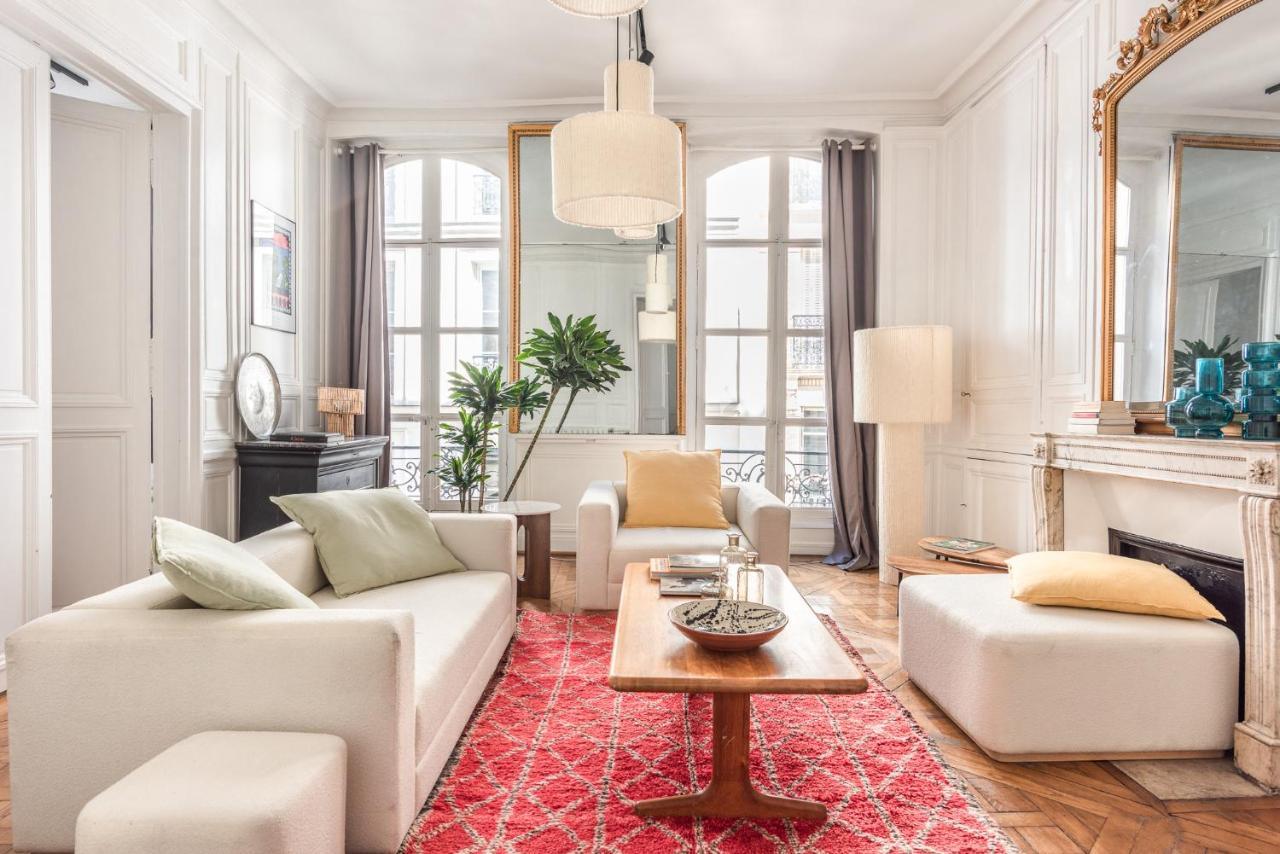 Apartamento Outstanding Parisian Flat In Heart Of Paris Center Exterior foto